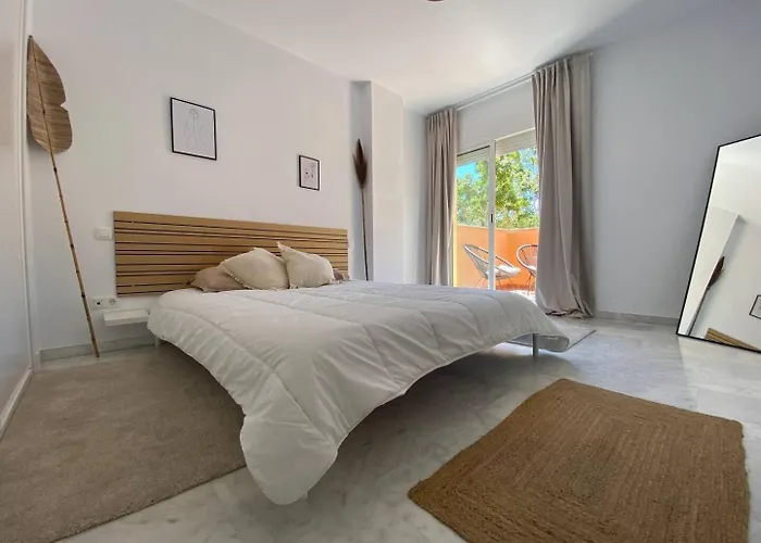 Stylish Spot Pass The Keys Apartment Marbella
