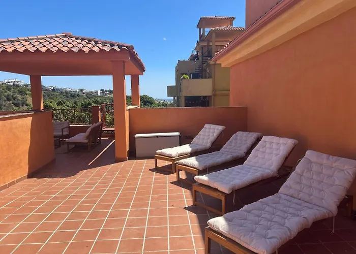Apartment Stylish Spot Pass The Keys Marbella