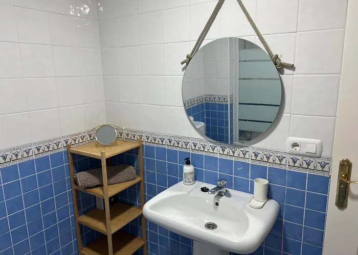 Apartment Stylish Spot Pass The Keys *