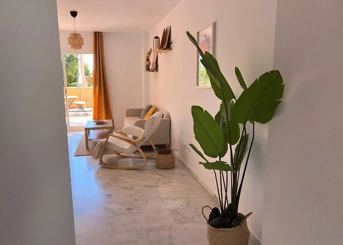 Stylish Spot Pass The Keys Apartment Marbella